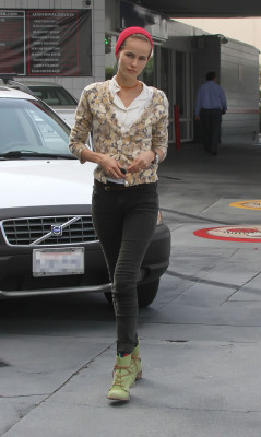 Isabel Lucas pic #640722